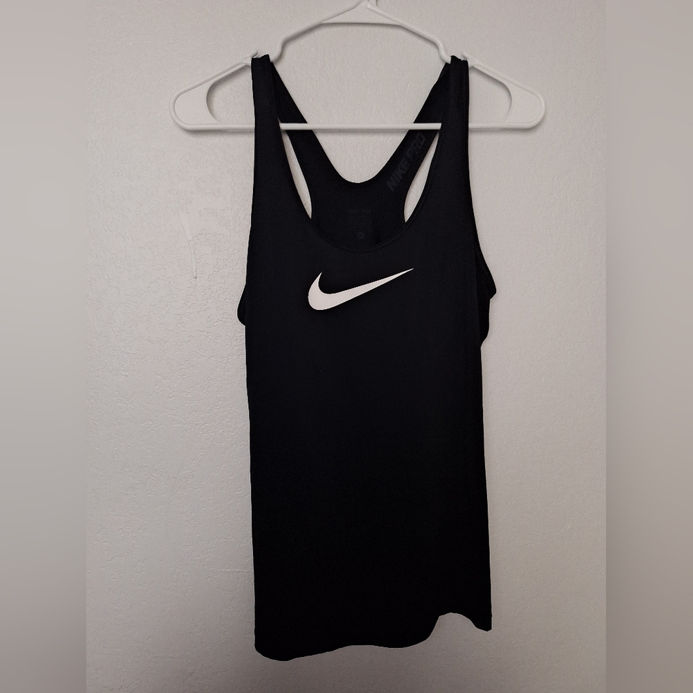 Nike Women's Black Workout Tank Top